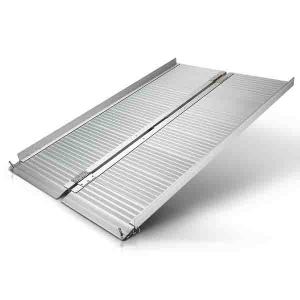 Silver Spring Aluminum Single Fold Wheelchair Ramp with 600 Lb Capacity